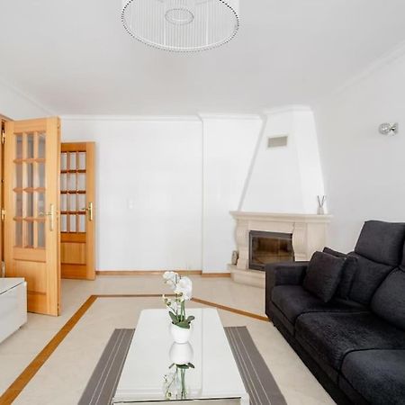 Apartamento Em Lisboa, Perto De Sintra Fontainhas  エクステリア 写真